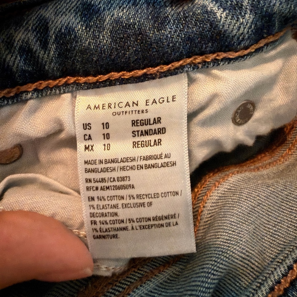 American Eagle Outfitters Blue Distressed Flare Jeans size 10 - Picture 3 of 4